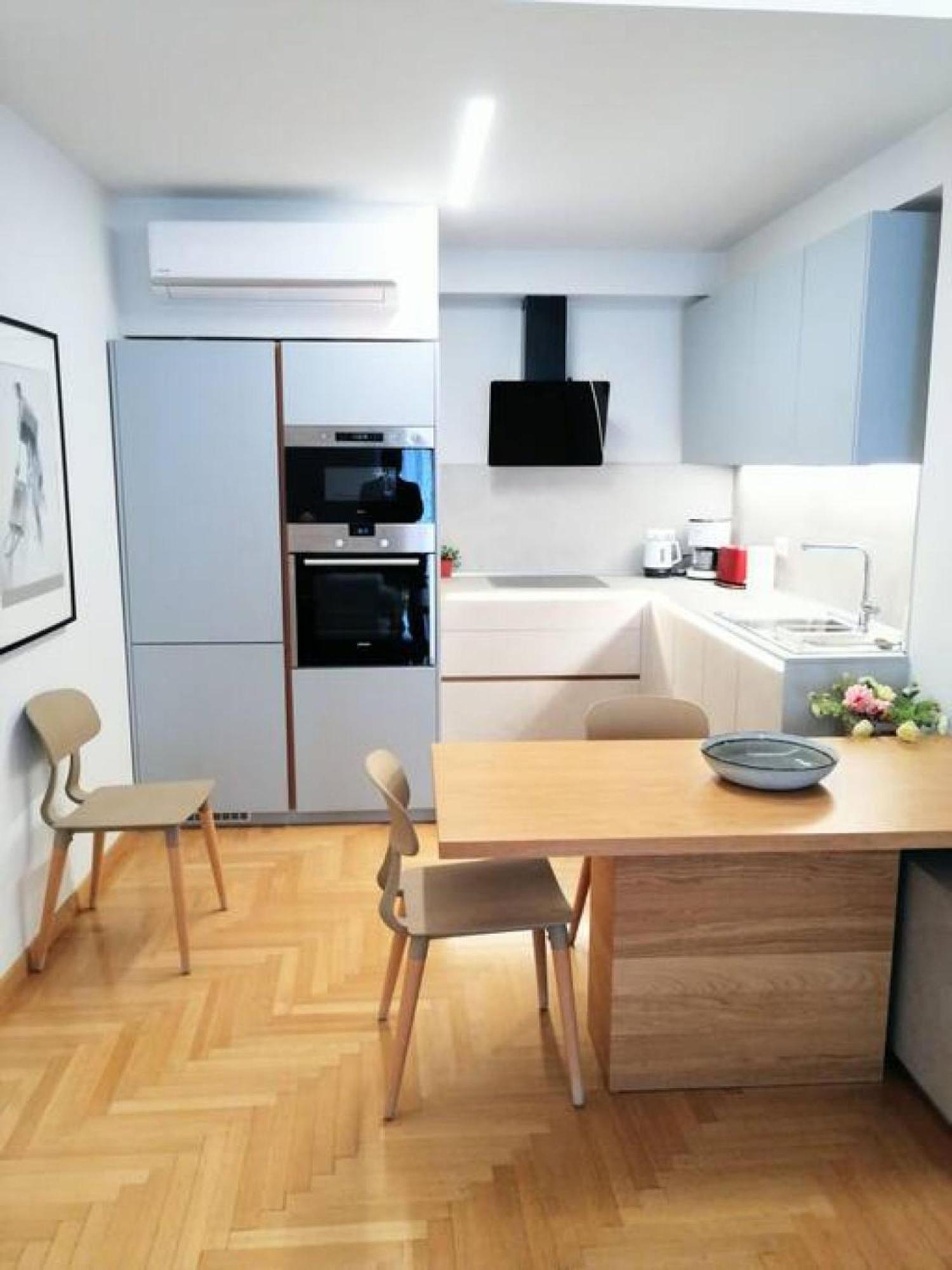Elegant Apartment In Acropolis 雅典 外观 照片