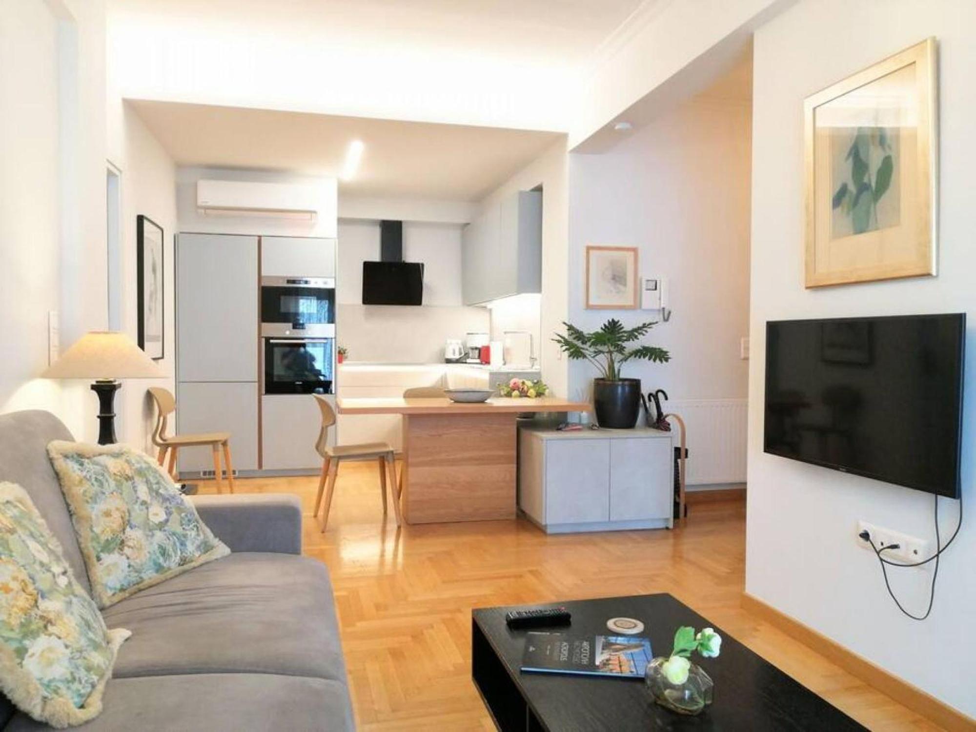 Elegant Apartment In Acropolis 雅典 外观 照片