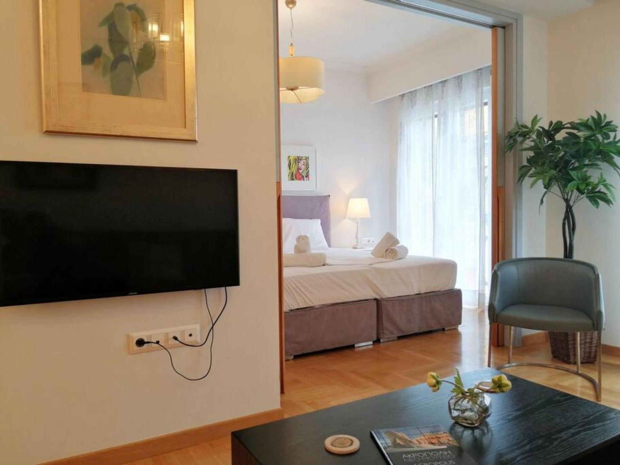 Elegant Apartment In Acropolis 雅典 外观 照片